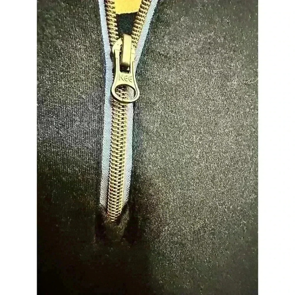 Robert Graham Men's Size Small Quarter Zip Charcoal Grey Classic Fit Top - Picture 7 of 15